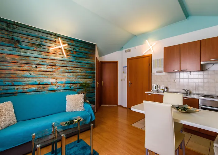 Jidro Aparthotel Traù