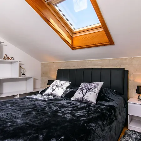 Hotel apartamentowy Jidro Trogir