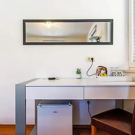 Jidro Aparthotel Trogir