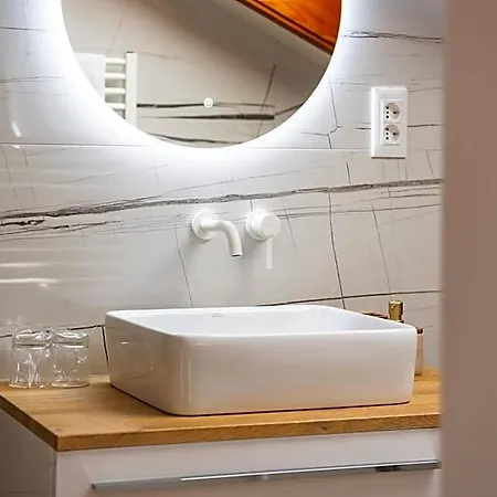 Jidro Aparthotel