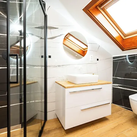 Aparthotel Jidro 3*