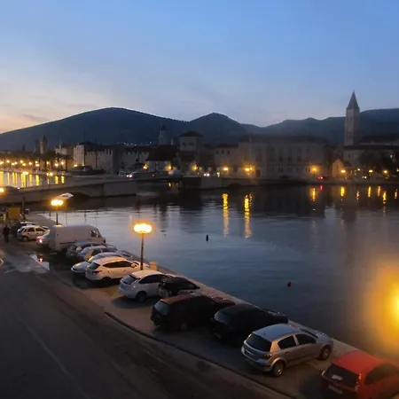 Hotel apartamentowy Jidro Trogir