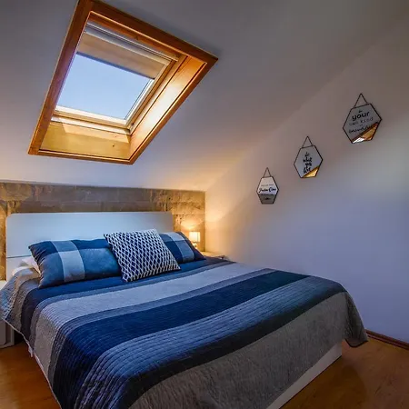 Lejlighedshotel Jidro 3*
