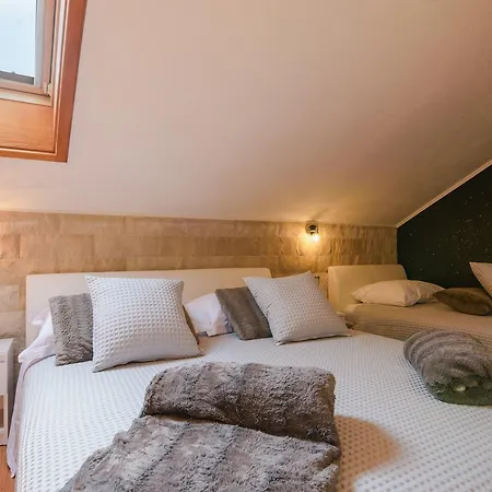 Jidro 3* Trogir