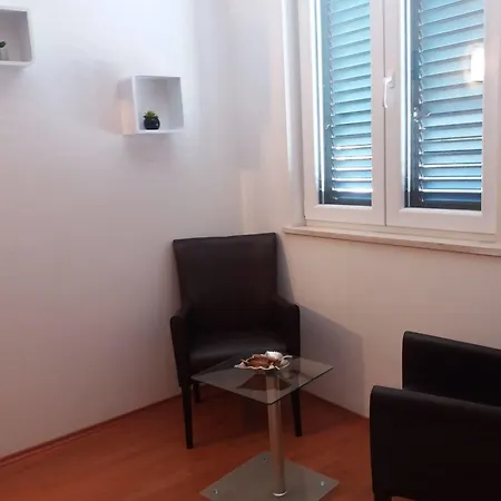 Jidro Lejlighedshotel