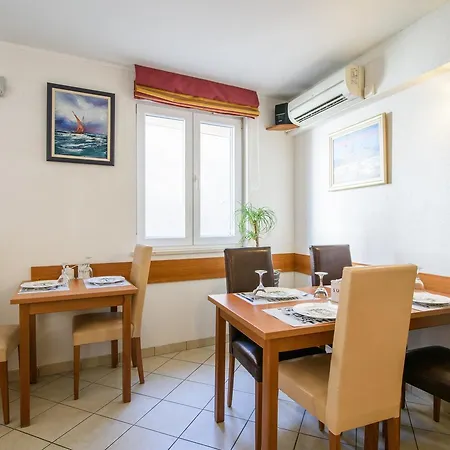 Jidro Appart hôtel Trogir