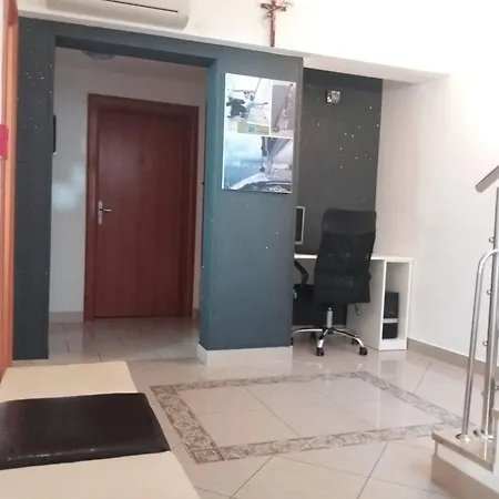 Jidro Aparthotel Trogir